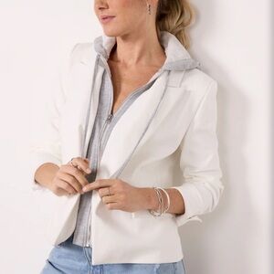 Evereve Dawson Blazer White with removable sweater dickie XS New with Tags